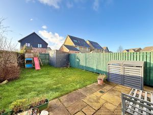 Photo 19- click for photo gallery